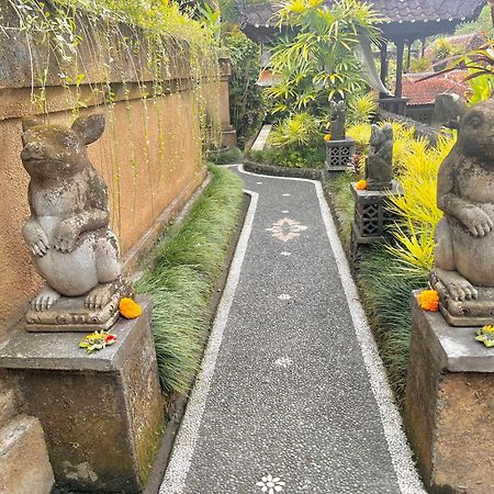 Rumah Kelinci ウブド エクステリア 写真